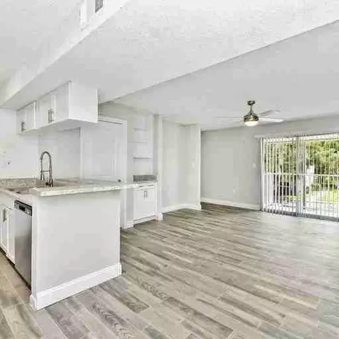 5175 Cinderlane Pkwy, Orlando, FL 32808 photo 8