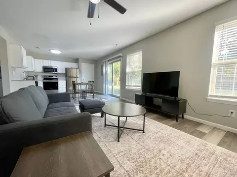 4912 Alpine Ridge Dr, Columbia, MO 65202