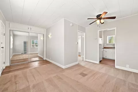 1115 Ocean Ave, Seal Beach, CA 90740