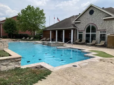 200 Buzz St, Branson, MO 65616 photo 2