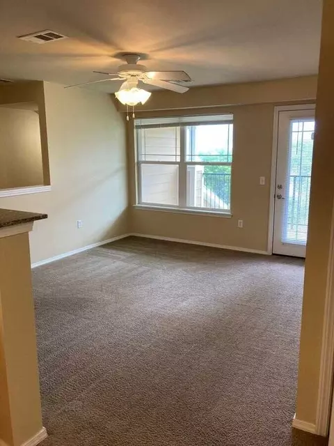 200 Buzz St, Branson, MO 65616 photo 6