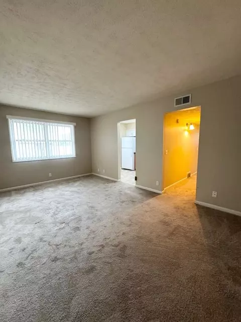 4802 Underwood Ave, Omaha, NE 68132