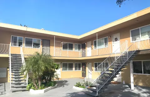 421 N Weitzel St, Oceanside, CA 92054