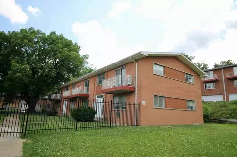 819 Gustav Ave, Saint Louis, MO 63147
