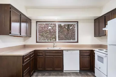 3860 SW 178th Ave, Aloha, OR 97078