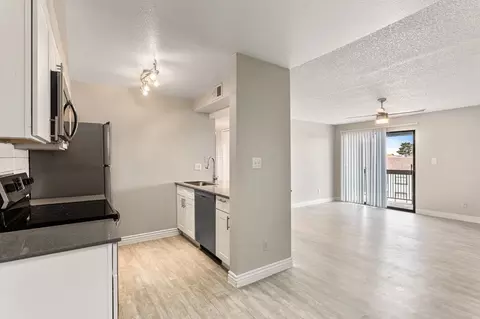 5601 W Mcdowell Rd, Phoenix, AZ 85035 photo 13