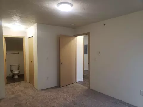 Deerfield Apartments, Spokane Valley, WA 99037