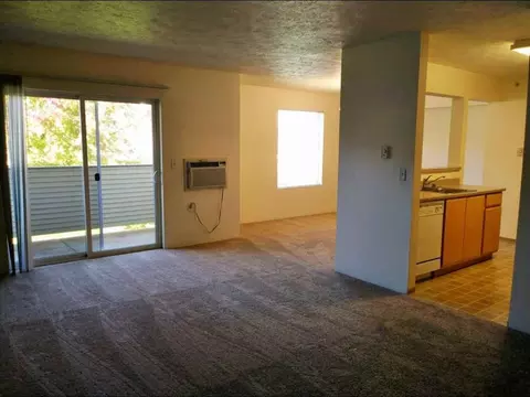 Deerfield Apartments, Spokane Valley, WA 99037