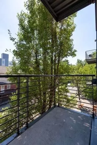 2315 NW Overton St, Portland, OR 97210