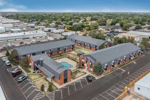 4320 Canyon Dr, Amarillo, TX 79109