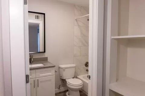 803 Tirado St, Austin, TX 78752 photo 13