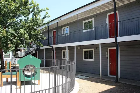 803 Tirado St, Austin, TX 78752 photo 4