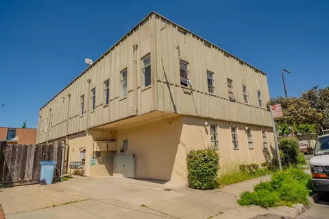1467 Russell St, Berkeley, CA 94702