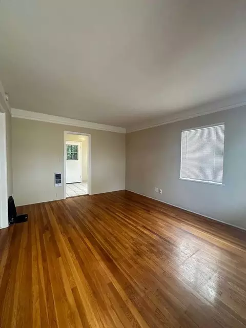 12305 Ocean Park Blvd, Los Angeles, CA 90064