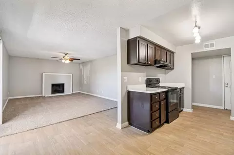 14230 N 19th Ave, Phoenix, AZ 85023 photo 7