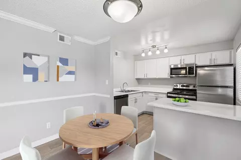 14230 N 19th Ave, Phoenix, AZ 85023 photo 8