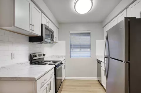 14230 N 19th Ave, Phoenix, AZ 85023 photo 4