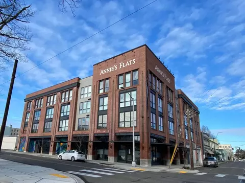 322 5th Ave SE, Olympia, WA 98501