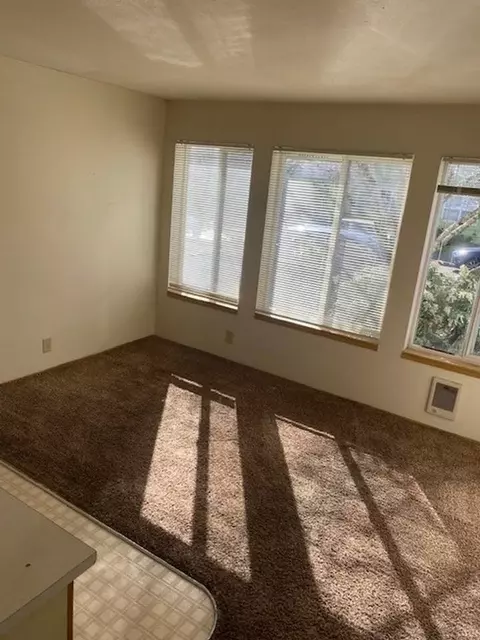 1460 Olive St, Eugene, OR 97401 photo 16