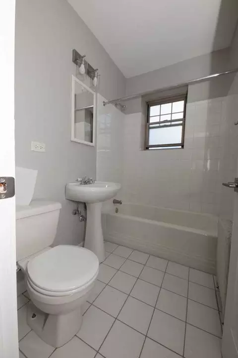 2730 Hampton Pkwy, Evanston, IL 60201 photo 11