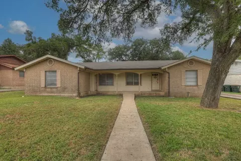 334336 Craddock Ave, San Marcos, TX 78666