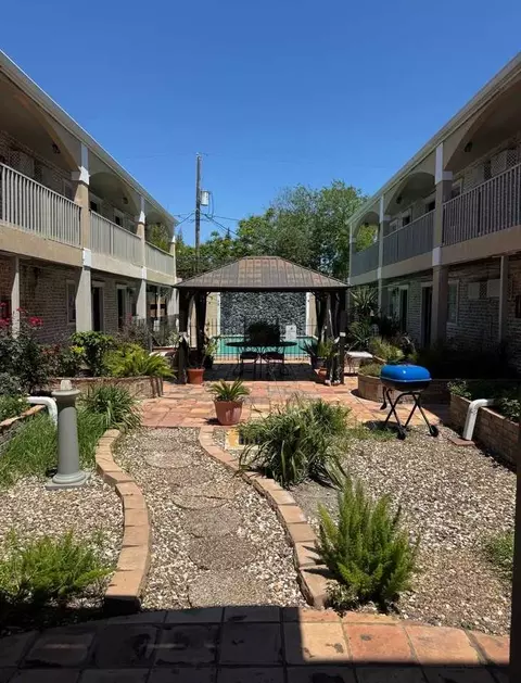 5720 S Alameda St, Corpus Christi, TX 78412