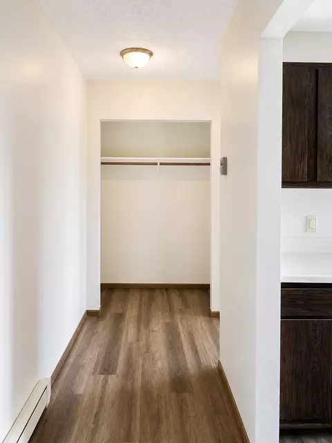 105 South Hwy, Jackson, MN 56143