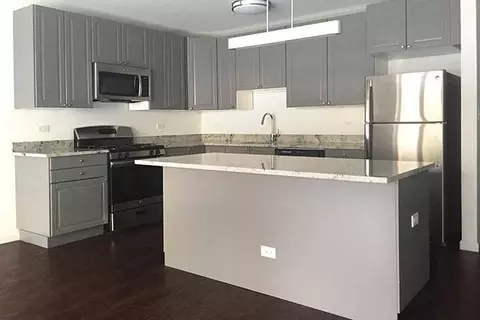 5524 S Everett Ave, Chicago, IL 60637