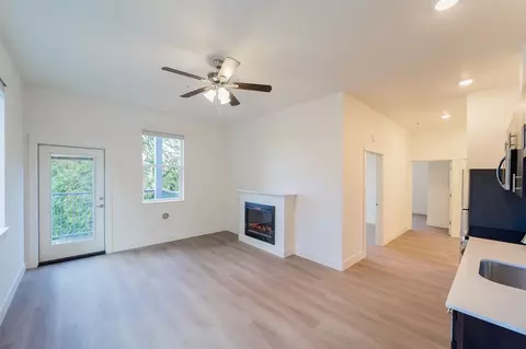 1600 SE Lava Dr, Milwaukie, OR 97222