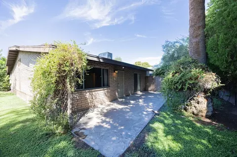 2219 W Morten Ave, Phoenix, AZ 85021