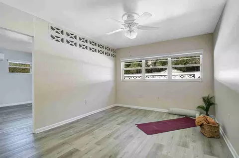 1820 NW 10th St, Gainesville, FL 32609 photo 9