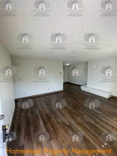 1350 Alberta Ave E, Monmouth, OR 97361