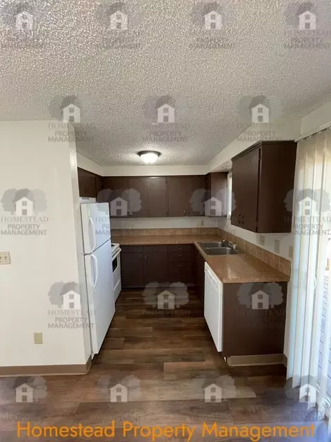 1350 Alberta Ave E, Monmouth, OR 97361 photo 3