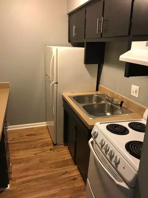 2077 Fontaine Rd, Lexington, KY 40502