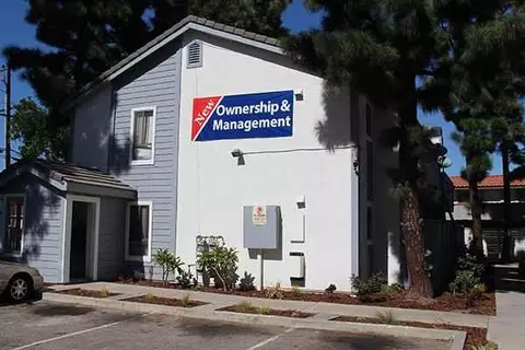 13822 Arthur Ave, Paramount, CA 90723 photo 7