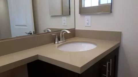 256 Erbes Rd, Thousand Oaks, CA 91362
