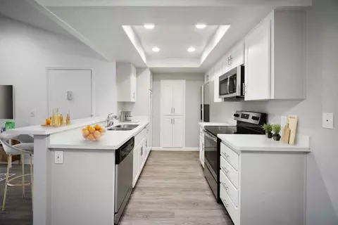 20702 El Toro Rd, Lake Forest, CA 92630