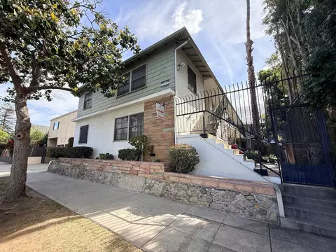 1120 Chestnut Ave, Long Beach, CA 90813 photo 12