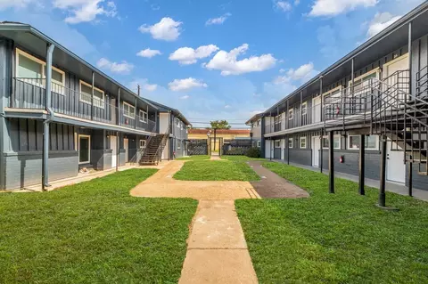4706 Yellowstone Blvd, Houston, TX 77021