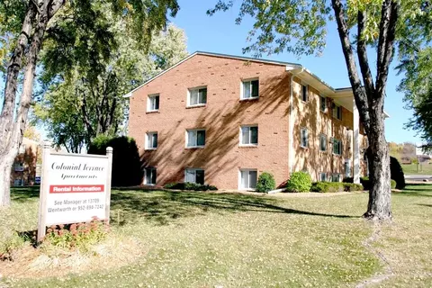 13701 1370113709 1372513733103 Wentworth Ave, Burnsville, MN 55337