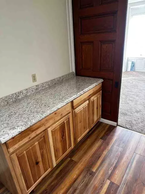 324 W 7th St, Erie, PA 16502