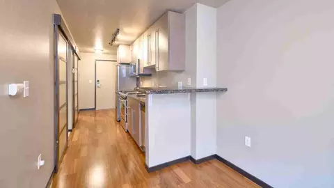 2312 3rd Ave, Seattle, WA 98121 photo 29