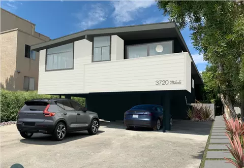 3720 Midvale Ave, Los Angeles, CA 90034
