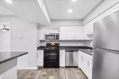 730 N Old Coachman Rd, Clearwater, FL 33765