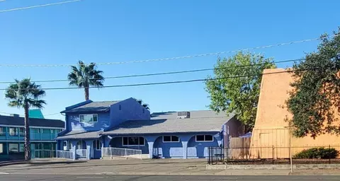 400 Lake Blvd, Redding, CA 96003