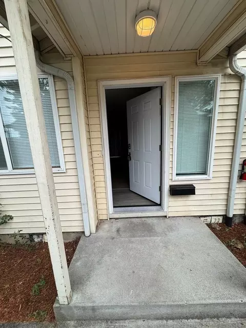 4518 SE 99th Ave, Portland, OR 97266