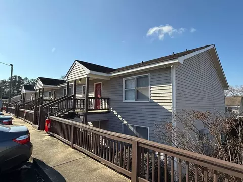 2505 W Broad St, Athens, GA 30606