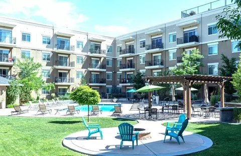 60 S Main St, Layton, UT 84041