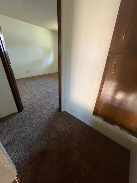 1110 Leigh St, Eugene, OR 97401 photo 6