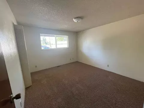 1110 Leigh St, Eugene, OR 97401 photo 9